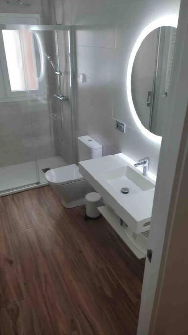 Koupelna v ubytování Precioso apartamento recién reformado