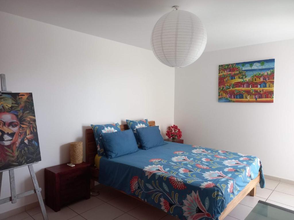 Postel nebo postele na pokoji v ubytování Beau duplex de standing, 120m2, vue mer, 4min plage