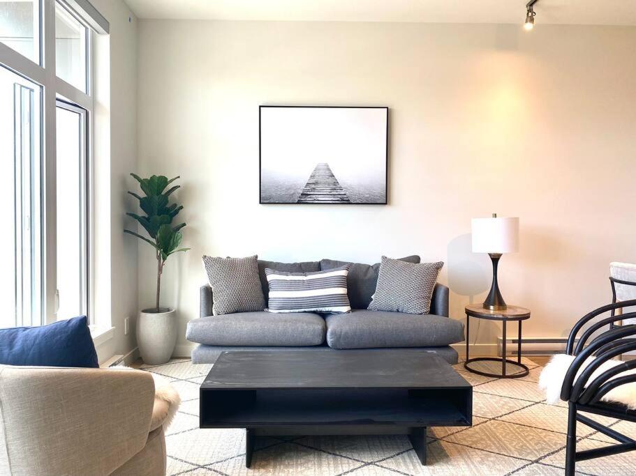 Lovely Brand New Suite, Sidney (updated prices 2024)