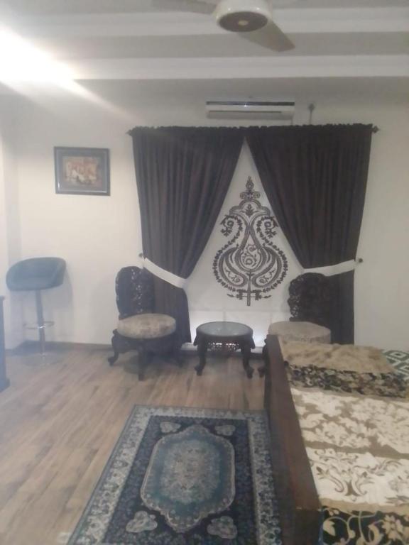 Lavish Living Apartment & Suites, Rawalpindi, Pakistan