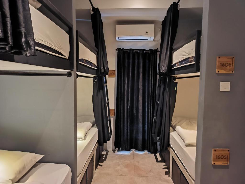 Rhythm & Rumble Hostel - 7