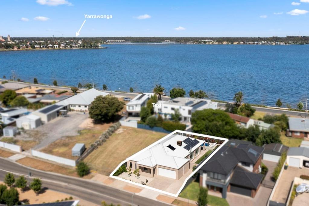 NEW The House of Witt, Yarrawonga (updated prices 2024)