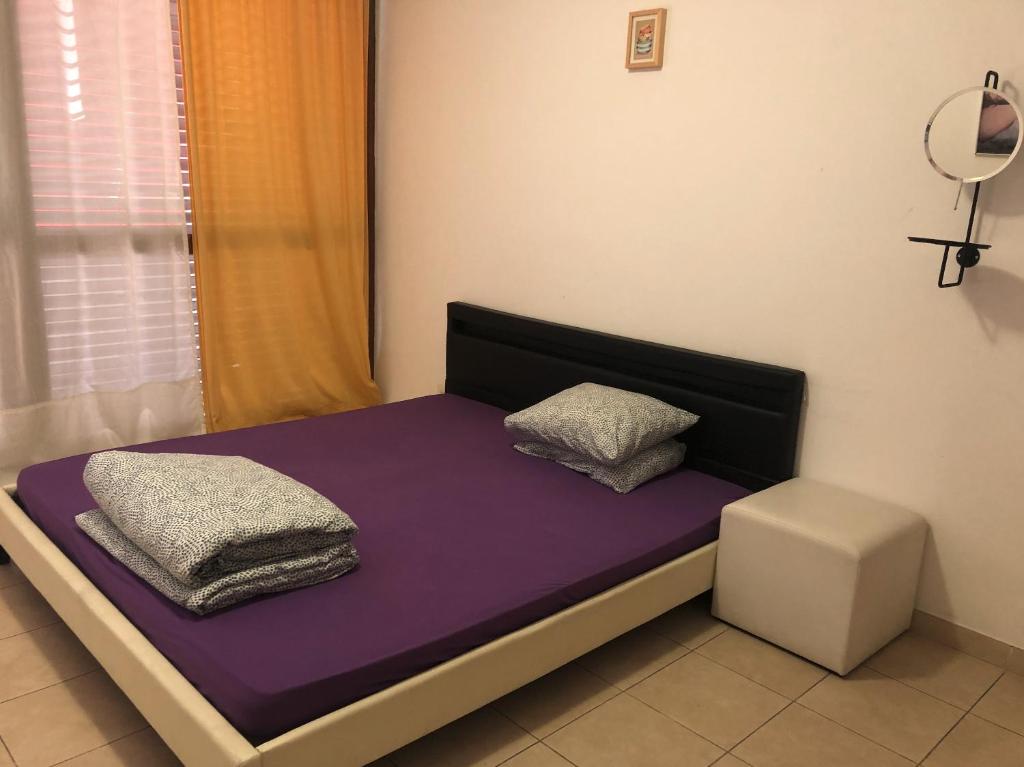 Postel nebo postele na pokoji v ubytování Apartment 33A - No Bikes - Self check-in