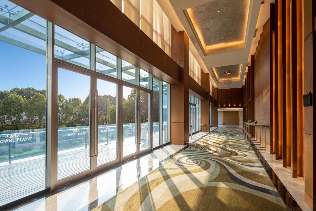 Fotografie z fotogalerie ubytování Crowne Plaza Shanghai Xiayang Lake by IHG v destinaci Qingpu
