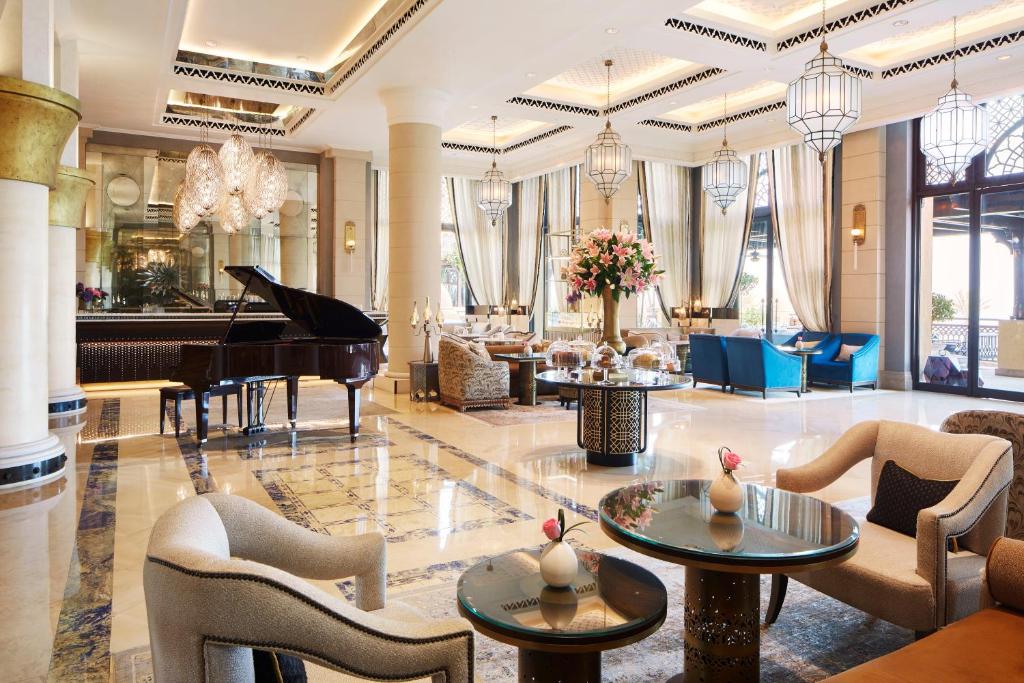 Posezení v ubytování Jumeirah Mina Al Salam Dubai