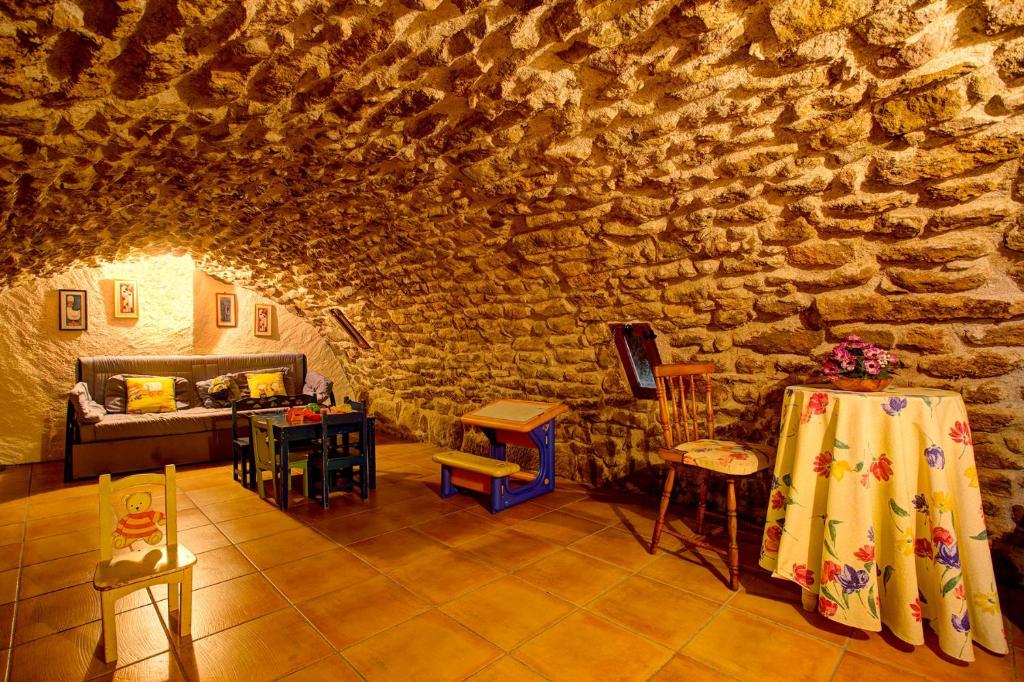 Posedenie v ubytovaní Masia Mas d'en Bosch Casa Rural Baronia de Rialb