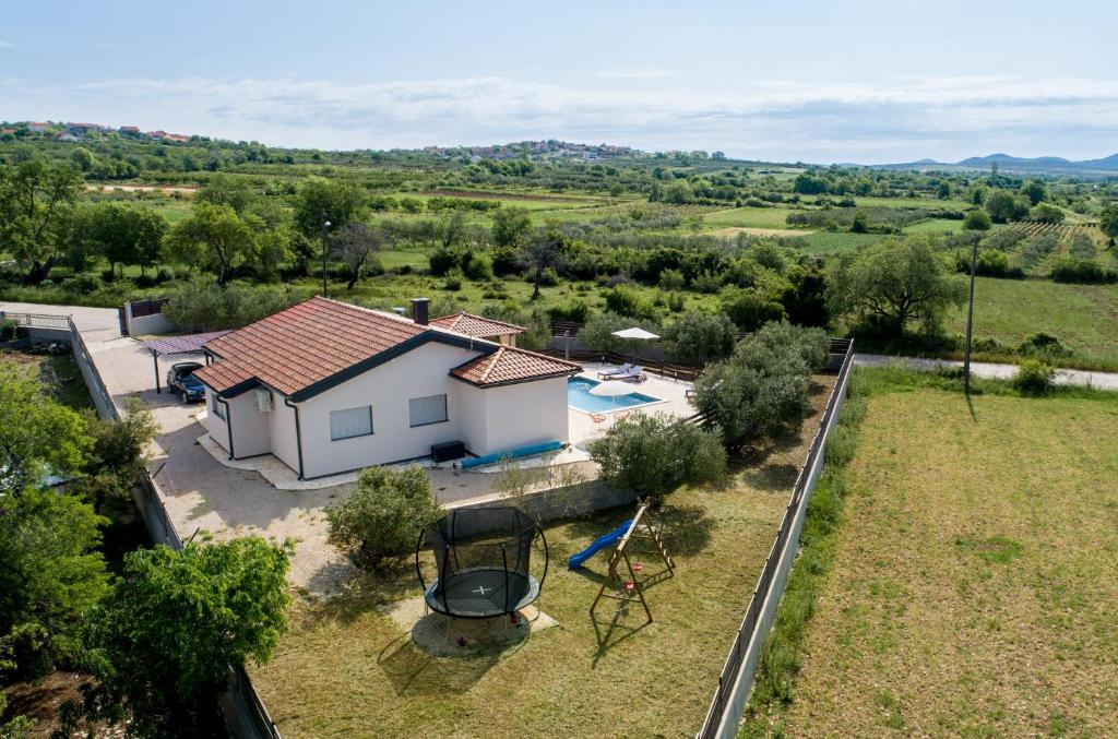 Príroda v okolí vily