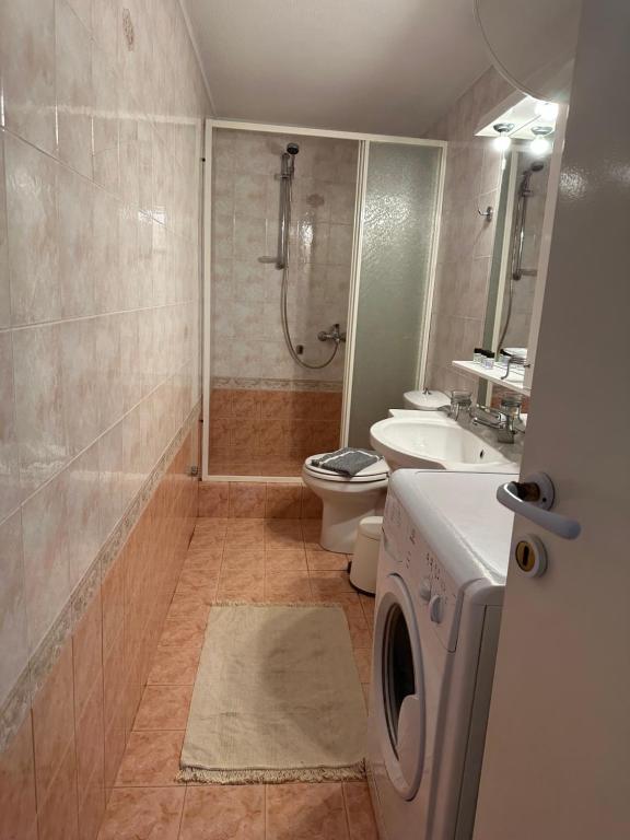 Koupelna v ubytování Galini Relax Suite