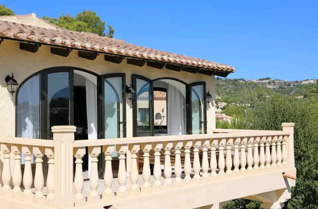 Fotografie z fotogalerie ubytování Вилла с видом на море в Benissa v destinaci Benissa