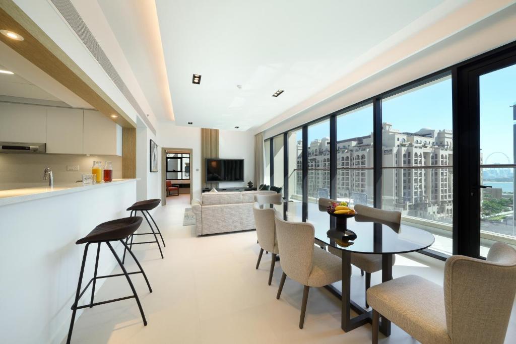 Cheval Maison - The Palm - Resim 29