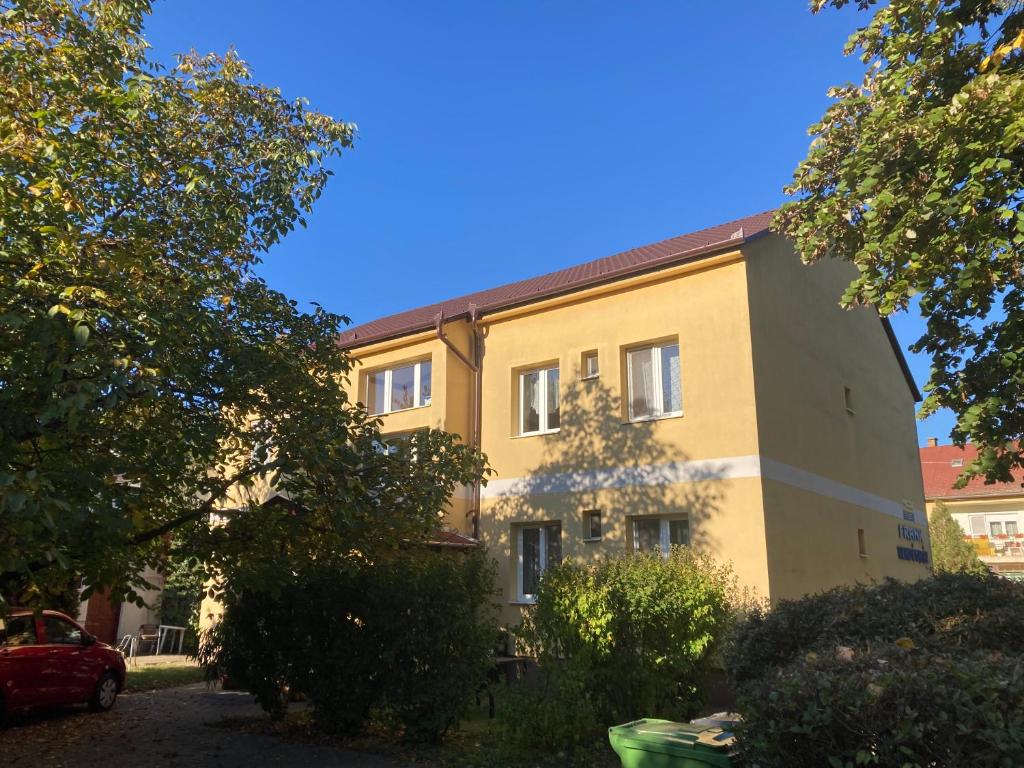 Fotografie z fotogalerie ubytování Frank Apartman v destinaci Hajdúszoboszló