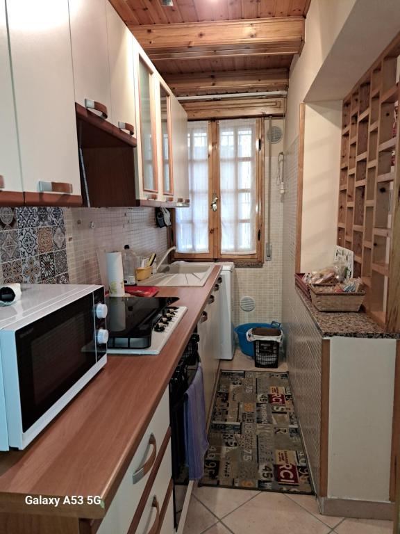 Kuchyň nebo kuchyňský kout v ubytování B&B LA CASINA da SEMMY