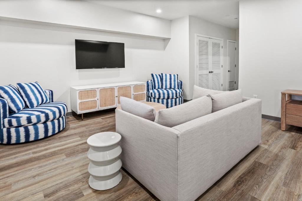 Posezení v ubytování Seaport Suites