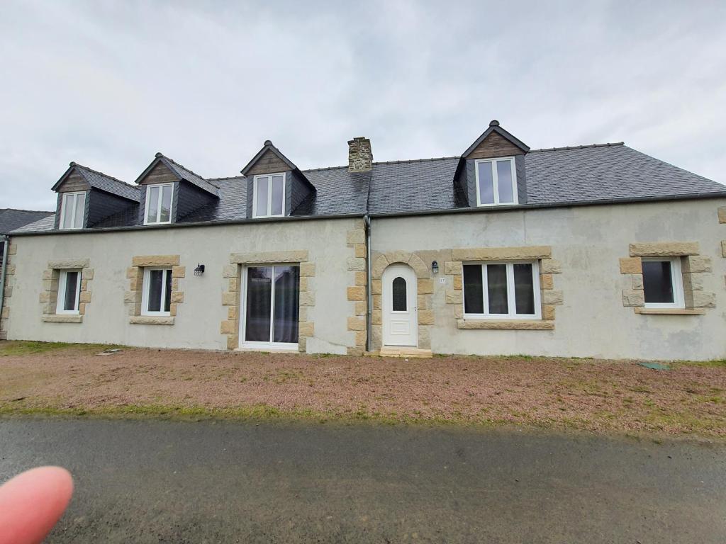 Photo de la galerie de l'établissement Longère au calme à la campagne, à Hénanbihen