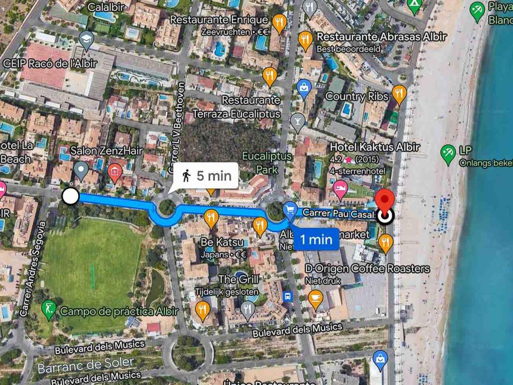 Nespecifikovaný výhled na destinaci Albir nebo výhled na město při pohledu z apartmánu