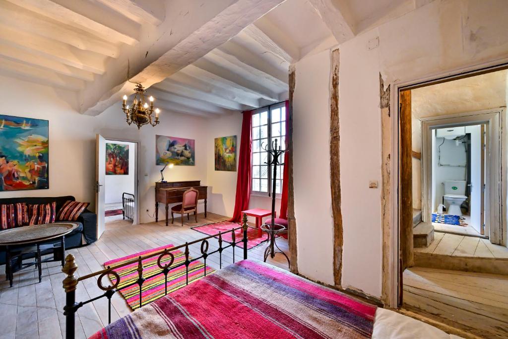 Logis Cointereau - Quadruple Room With Garden View
