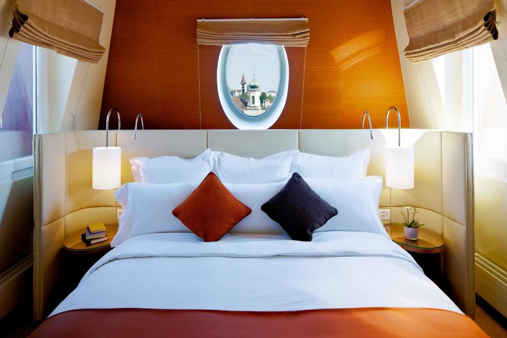 Renaissance Lucerne Hotel - Resim 14