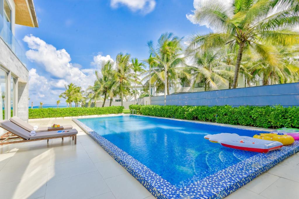 Biệt Thự Nhìn Ra Biển