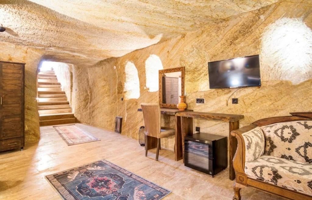 Uzay Cave Suite Hotel - Suite With Spa Bath