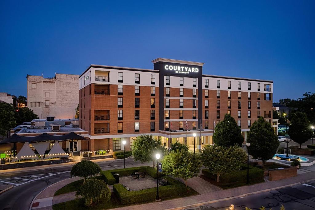 a building with a sign on the top of it at Courtyard by Marriott Springfield Downtown in Springfield