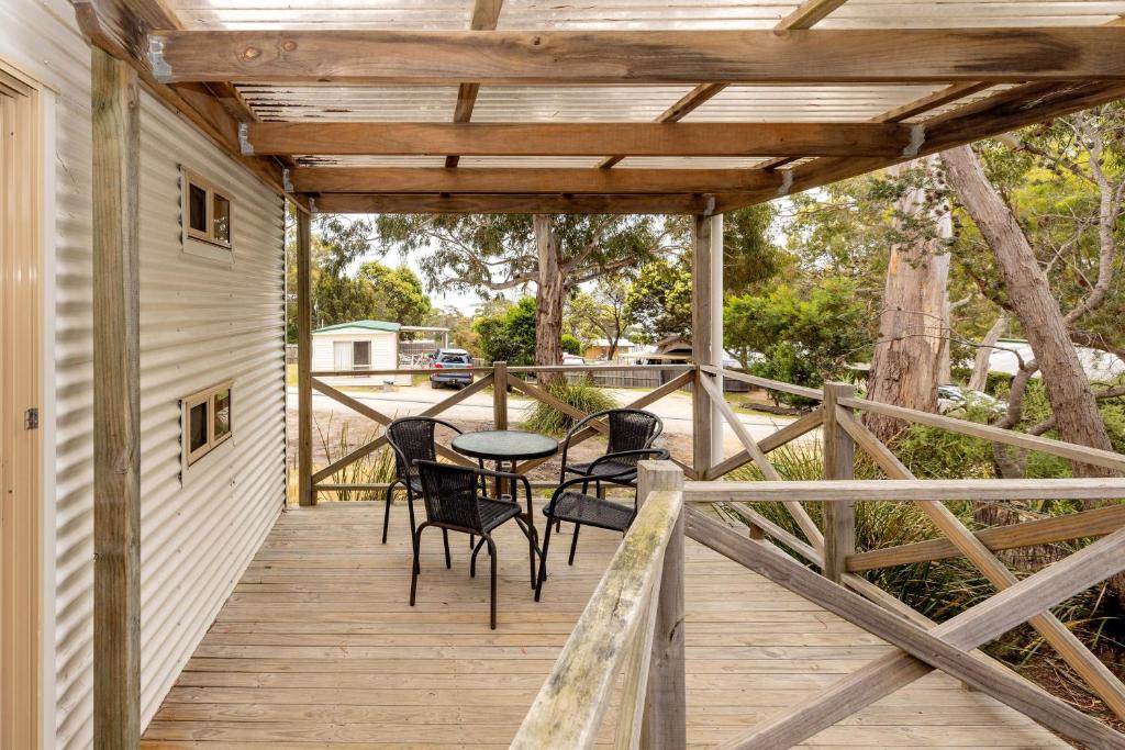 Balkón nebo terasa v ubytování BIG4 Iluka on Freycinet