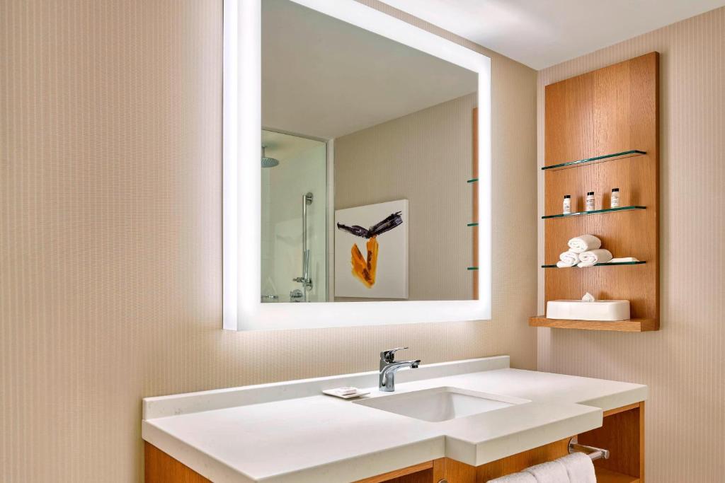 Delta Hotels by Marriott Calgary Downtown - Resim 31