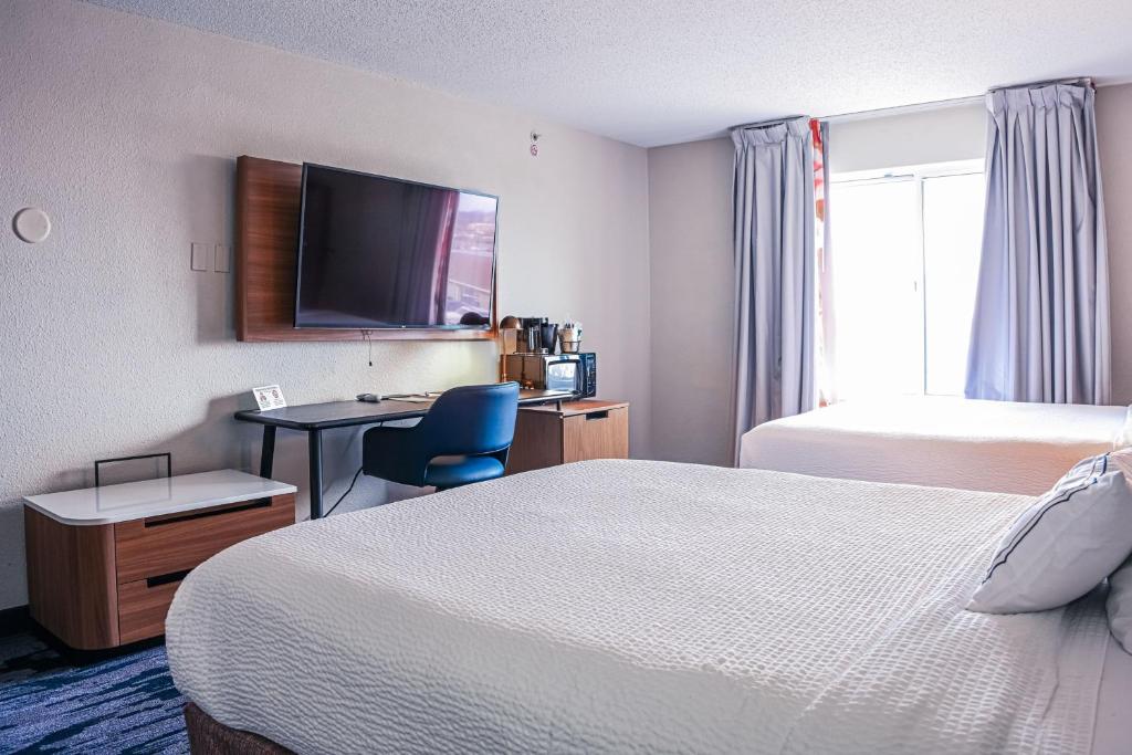 Fairfield Inn and Suites by Marriott Indianapolis/ Noblesville - Habitación Queen Con Dos Camas Queen