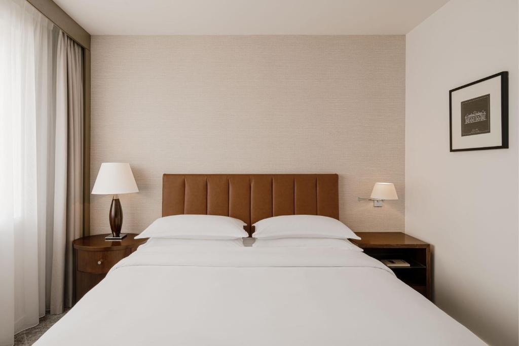 Posteľ alebo postele v izbe v ubytovaní Sheraton Poznan Hotel