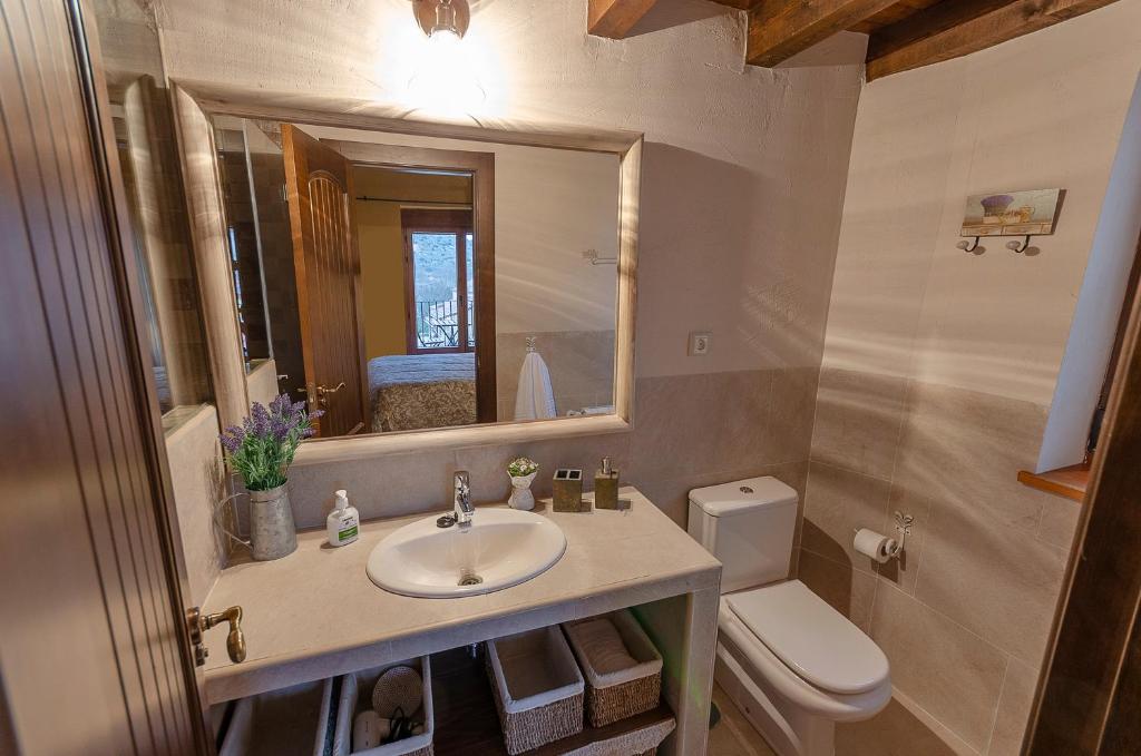 Kúpeľňa v ubytovaní EL HUERTO DE LEÓN