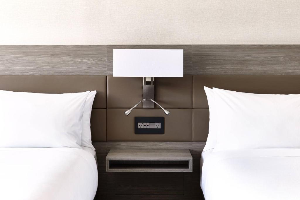 AC Hotel by Marriott Pleasanton photo