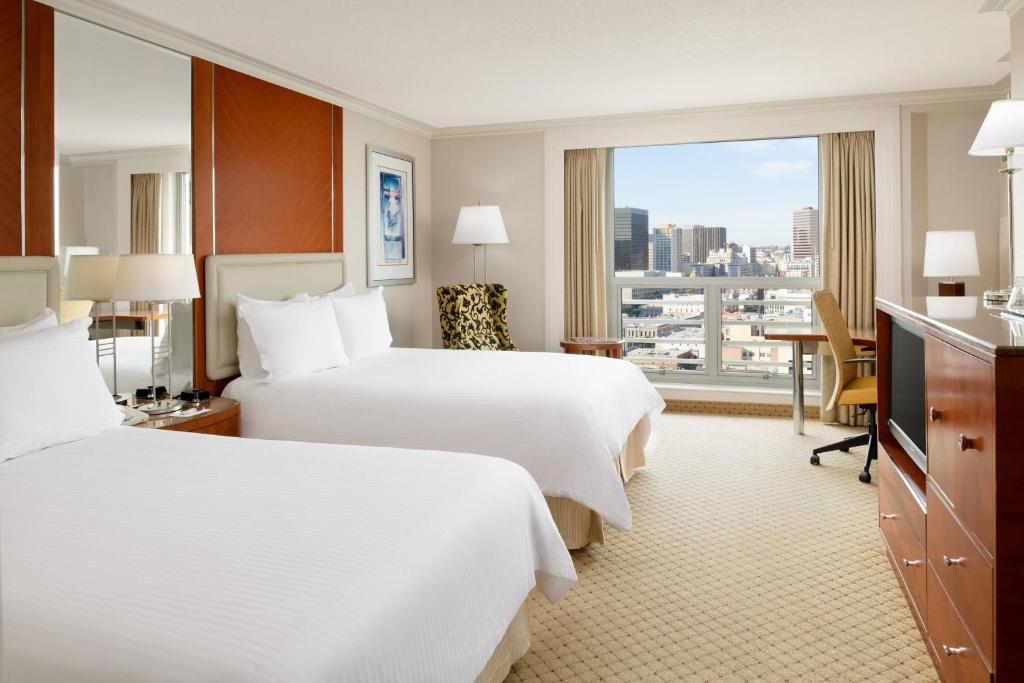 محله Gaslamp San Diego Marriott, آژانس هواپیمایی آسمان سپید