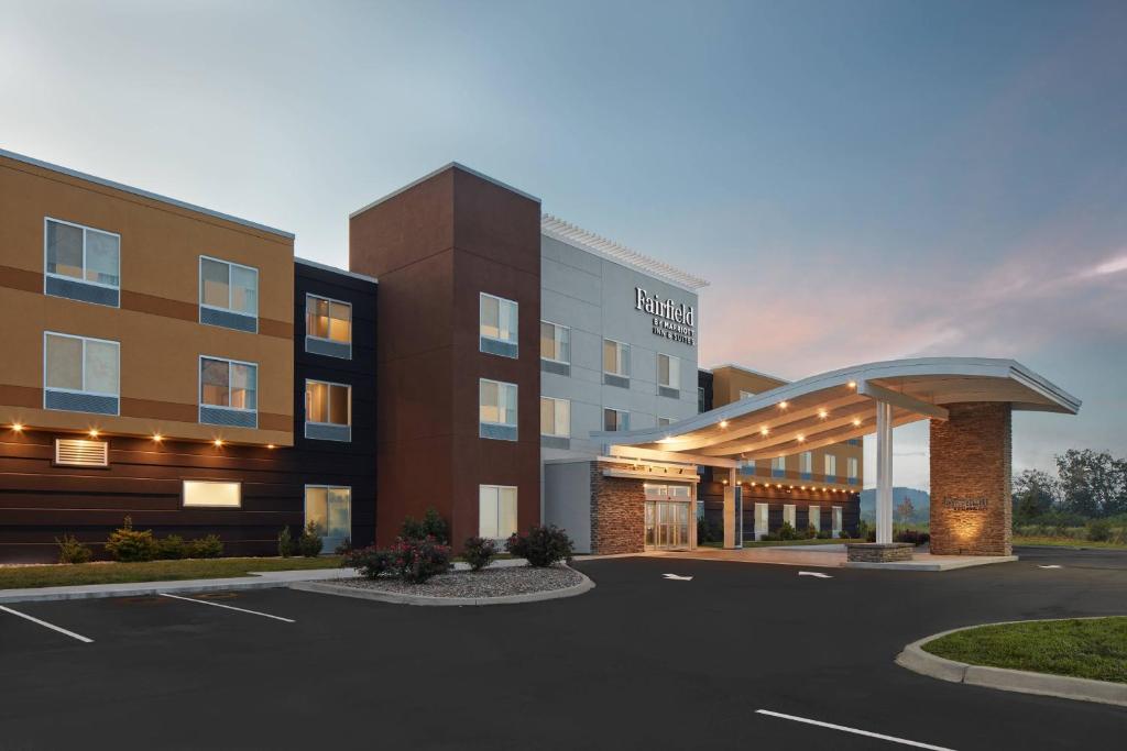 a rendering of the front of a hotel with a parking lot at Fairfield Inn & Suites Louisville New Albany IN in New Albany