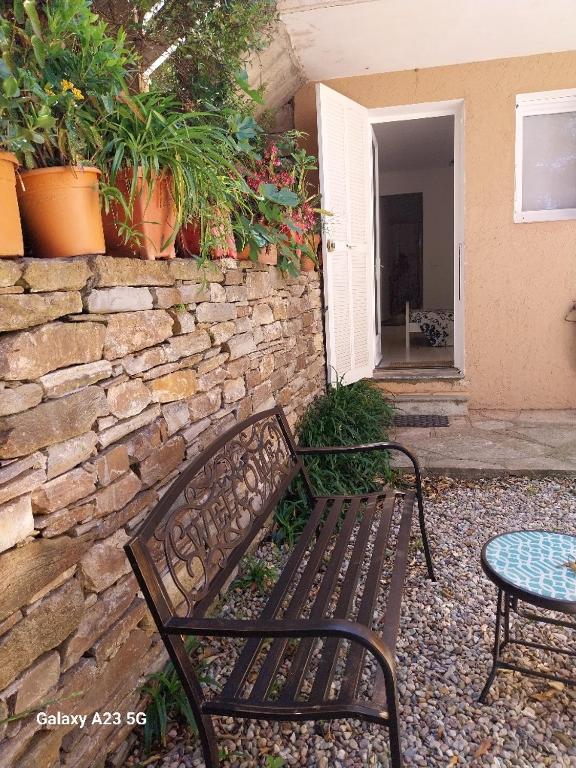 Patio nebo venkovní prostory v ubytování CHEZ ISABELLE