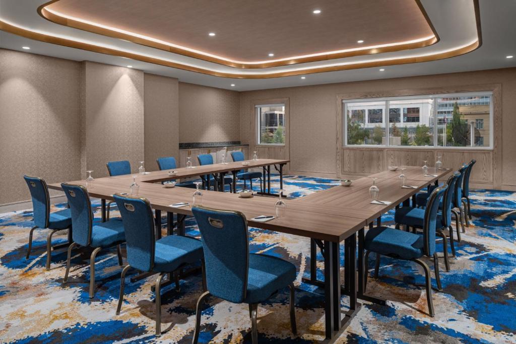 Konferenční prostory v ubytování Courtyard by Marriott Calgary Downtown