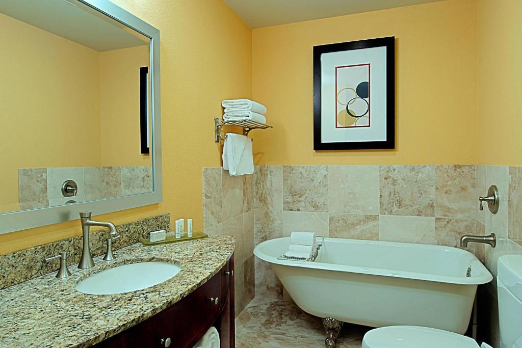 Residence Inn by Marriott St. Petersburg Treasure Island - Two Bedroom Suite With Sofa Bed