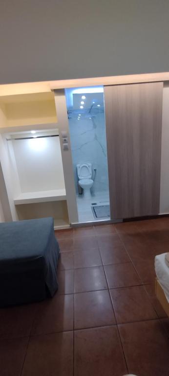 Sweetmar guest Rooms-ground floor - 8