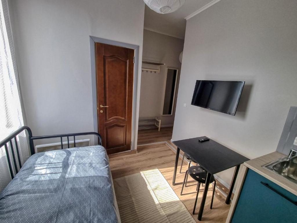 Sunny Studio in Sofia Center, Sofia (updated prices 2024)