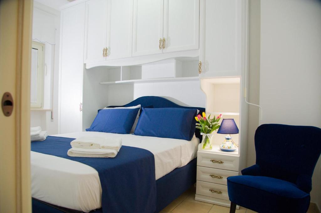 Postel nebo postele na pokoji v ubytování Amalfi Coast House, Free Parking