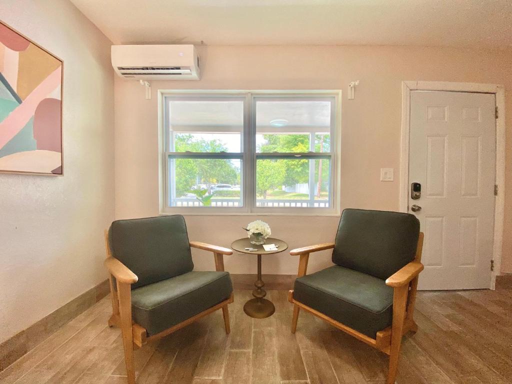 Apartment Downtown Clearwater Studio with Pool and Parking, FL