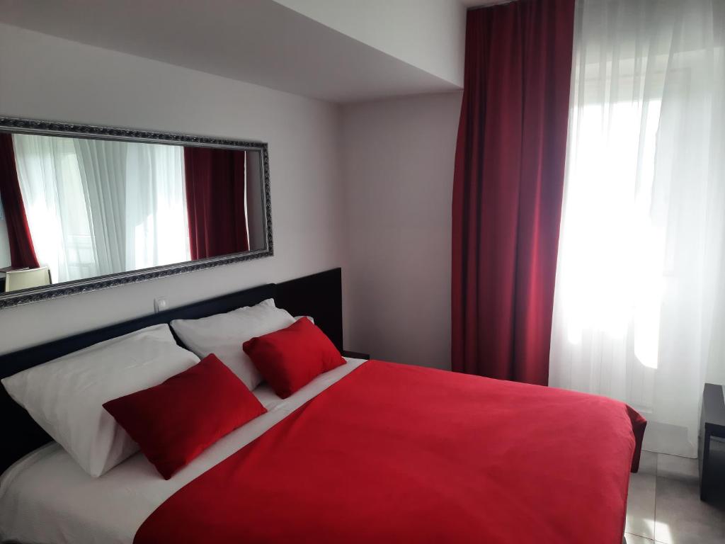 Postel nebo postele na pokoji v ubytování Hotel Prunk