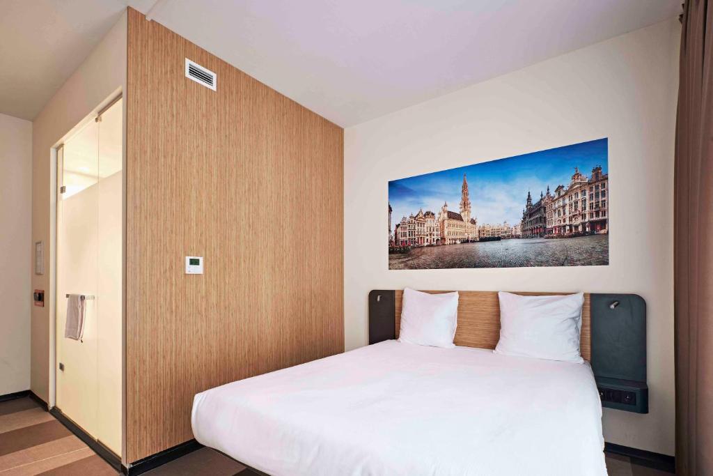 easyHotel Brussels City Centre - Resim 23