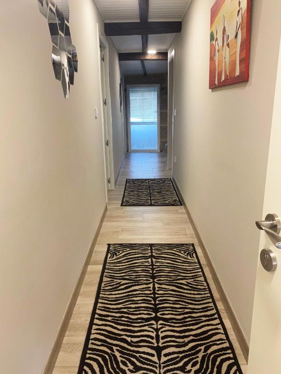 Carballo Alenza - Apartamento De Tres Habitaciones