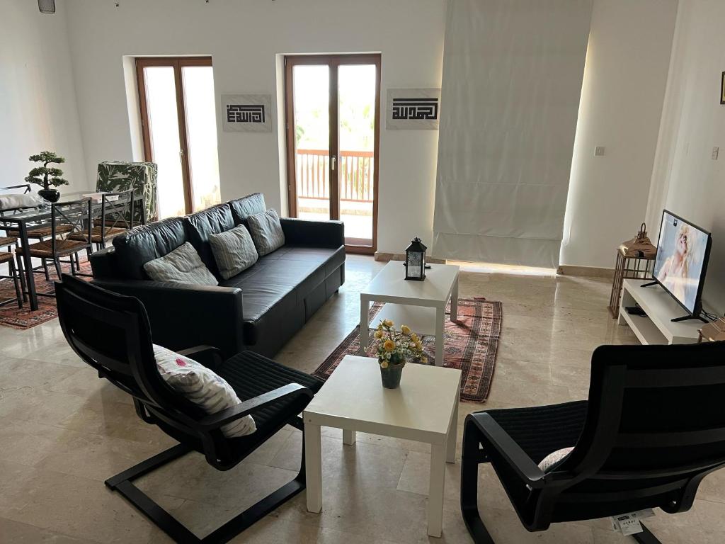 TV a/nebo společenská místnost v ubytování Apartment in Jebel Sifah