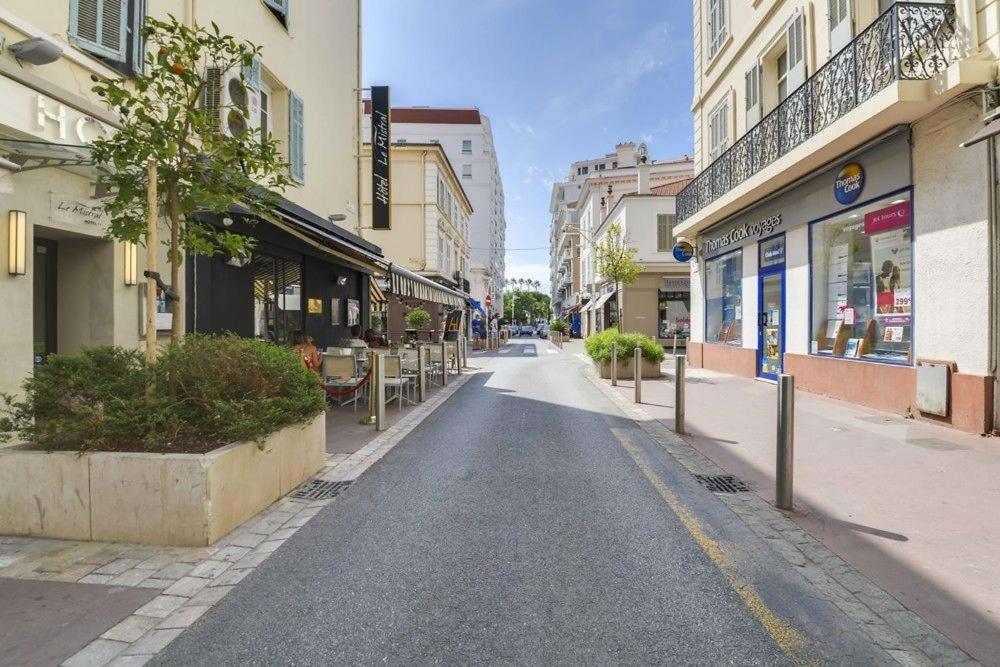Photo de la galerie de l'établissement Petit Paris - Incantevole appartamento in centro a Cannes a pochi passi dal Palais de Festival, à Cannes