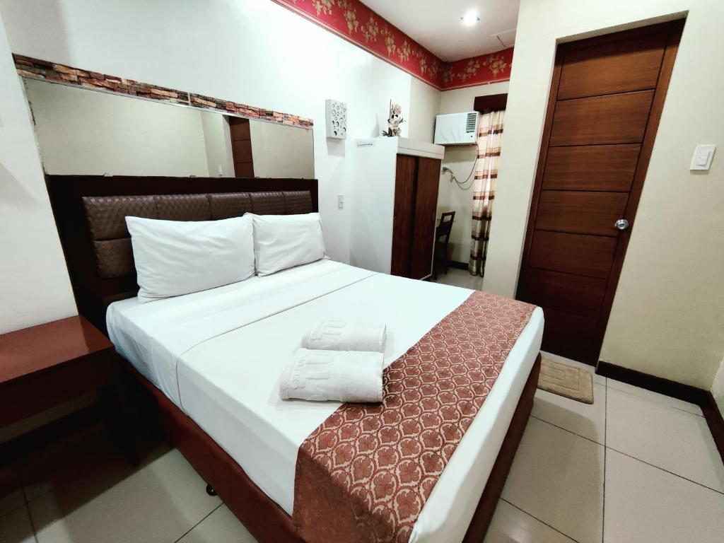 Executive Tulip Apartelle - Chambre Queen De Luxe Avec Deux Lits Queen