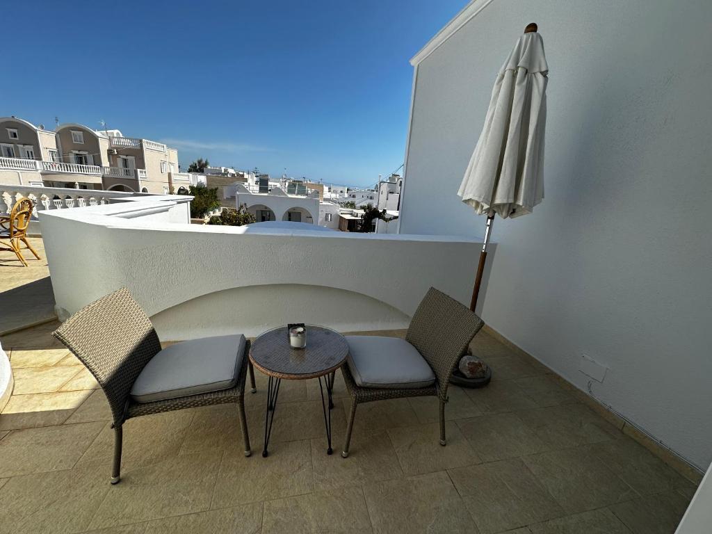 Balkon lub taras w obiekcie Veldi Art - Kamari Beach Apartment