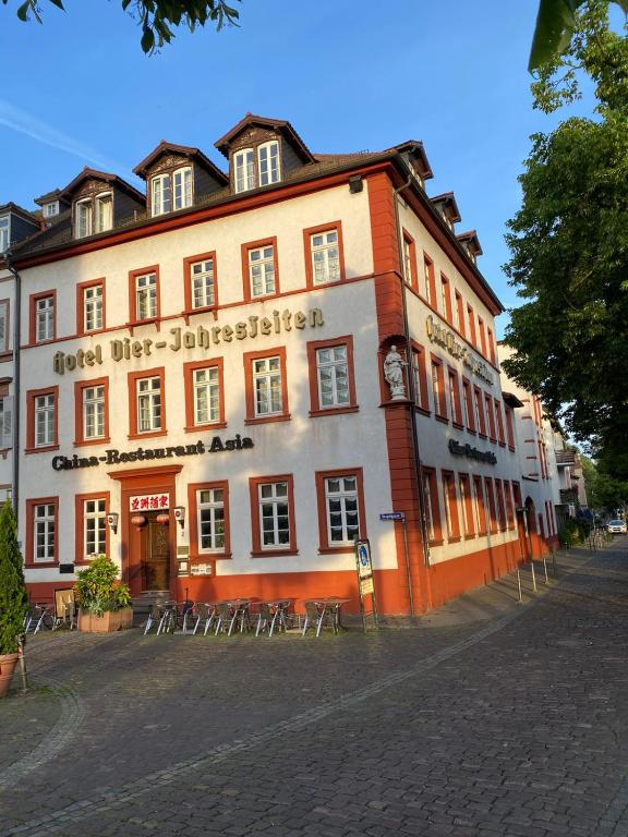 Vier Jahreszeiten - Resim 28