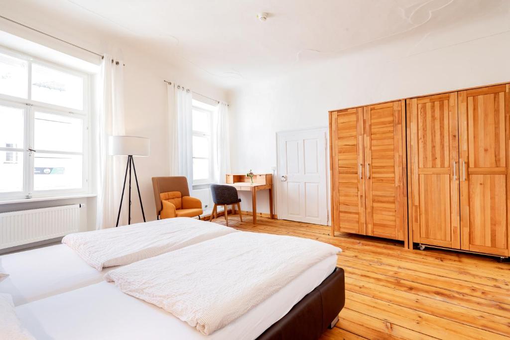 Postel nebo postele na pokoji v ubytování Pension Goldenes Schiff
