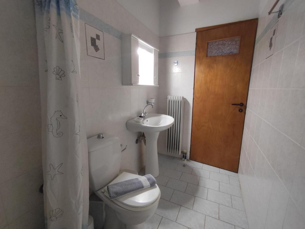 Koupelna v ubytování Bouka Apartment