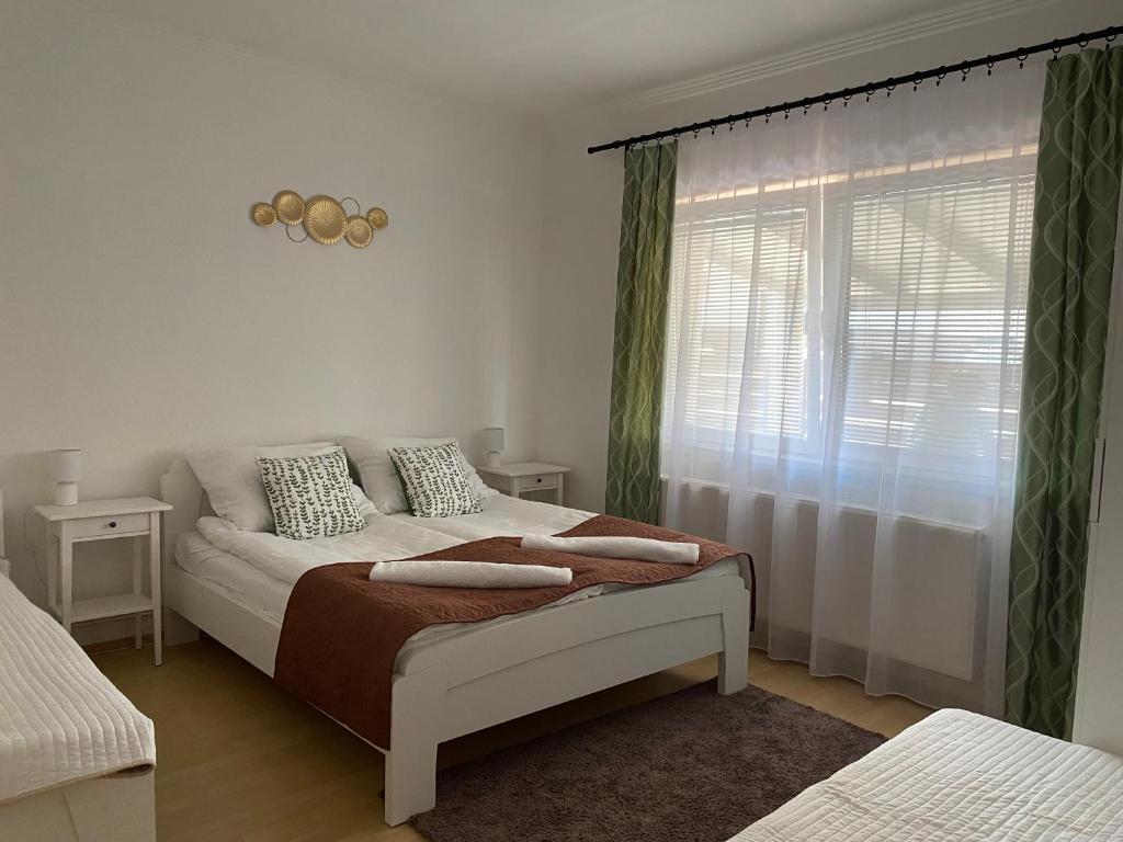 Kincső Vendégház - Appartement De Deux Chambres